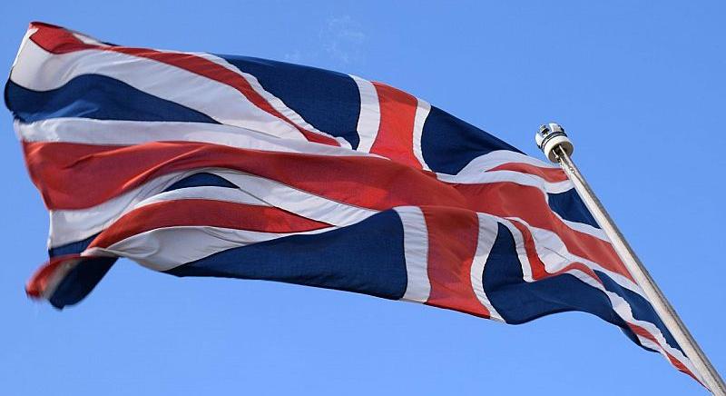 Egy kínai modell a britek egyik kedvenc autója