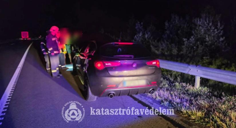 Vaddal ütközött egy autó az M7-esen