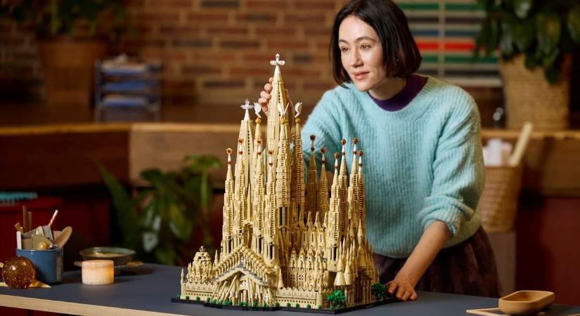 Itt van minden idők legnagyobb Lego-épülete: a Sagrada Família több mint 12 ezer darabból áll
