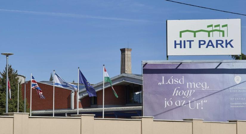 A Hit Gyülekezete tagadja, hogy a tagja lenne a Penny-utalványos szavazatvásárlási ügy gyanúsítottja