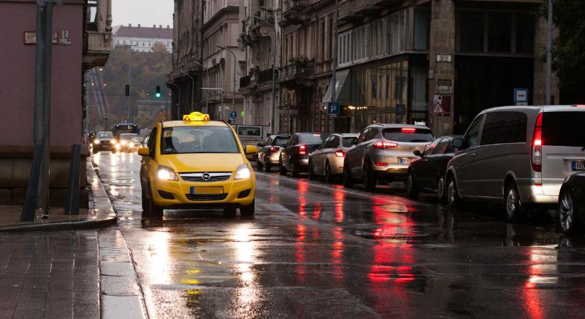Követik a taxiban ülő utasokat? Itt a BKK válasza