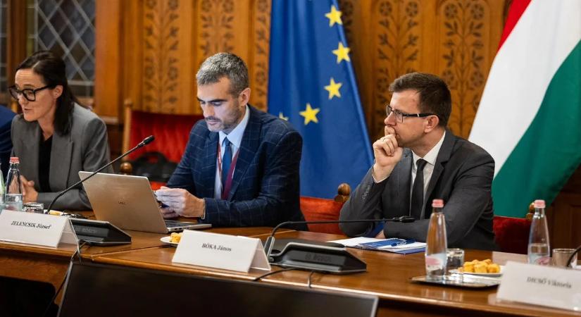Az utolsó órában van az európai ipar, cél a munkahelyek megmentése
