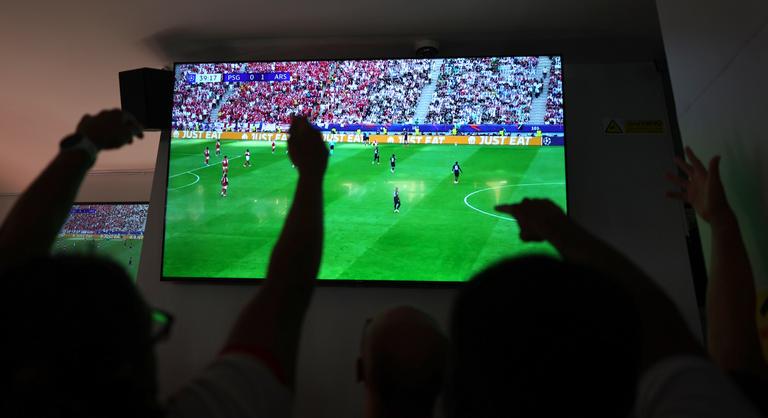 A kínaiak már nem kopogtatnak az ajtón, bent ülnek a nappalinkban