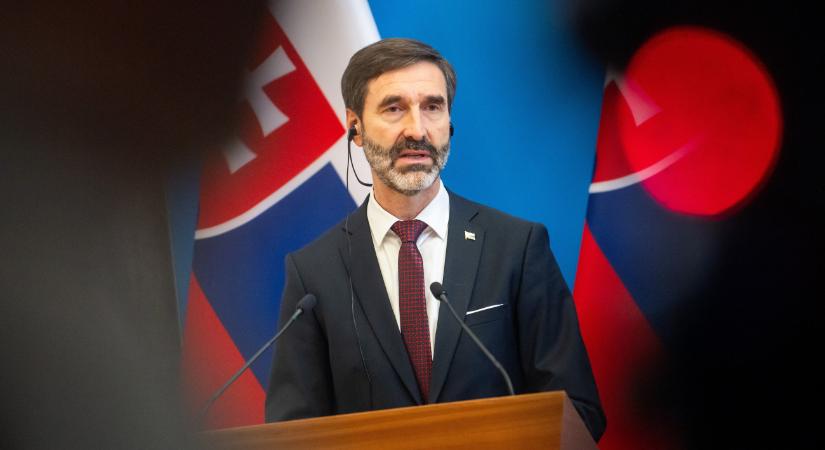 Pozsony visszautasítja Magyar Péter határokkal kapcsolatos kijelentését