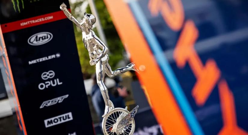 115 év történelem, felbecsülhetetlen trófea és egy utolsó csata – Harrison, Hickman és Dunlop harca jön a legendás Senior TT-n