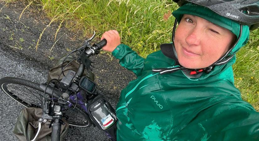 Eszter feltekert a Pireneusokba, és egy helységtáblán a saját neve jött vele szembe