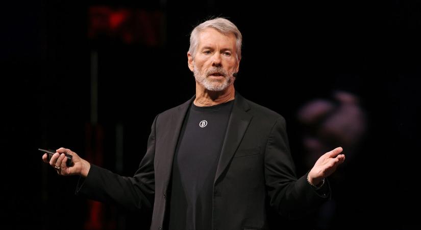 Megtört a tabu: először adott el Bitcoint Michael Saylor cége