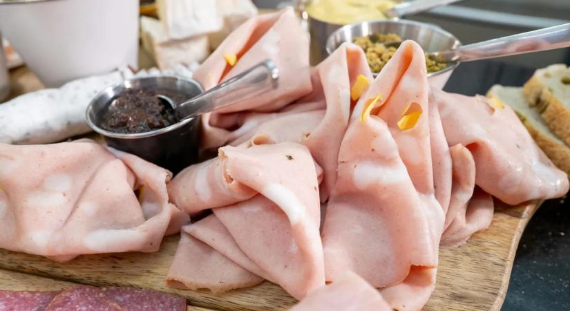 Ne egye ezeket az ételeket! Jelentősen növelhetik a demencia kialakulását