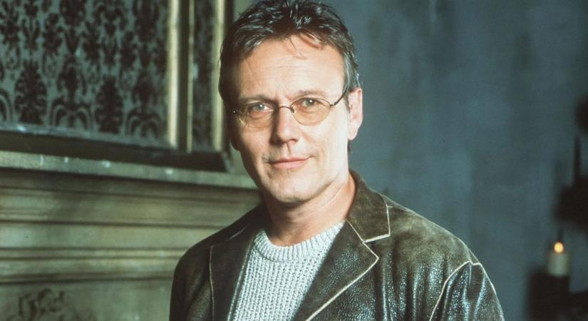 Meghalt a Buffy, a vámpírok réme sztárja, Anthony Head