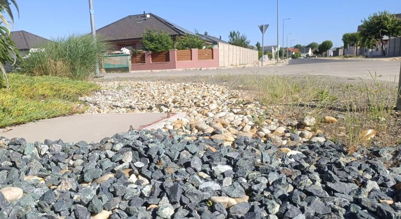 Azbesztbotrány: 130 helyett 11 ezer tonna szennyezett kőzúzalék érkezhetett Mosonmagyaróvárra