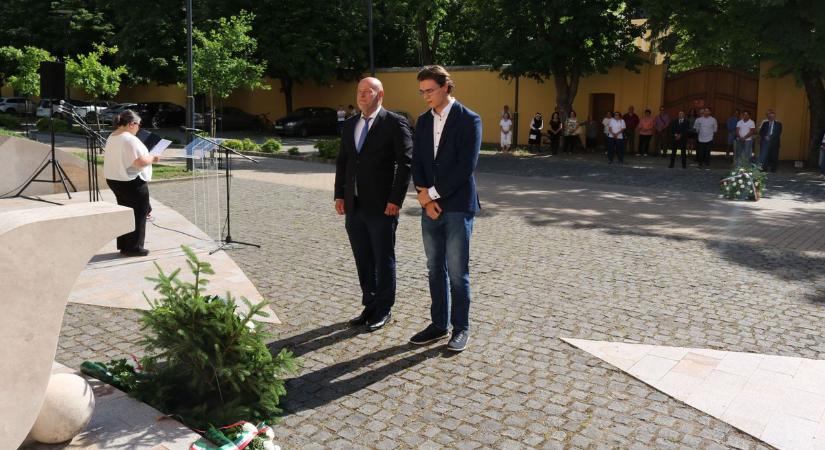Ünnepi műsorral emlékeztek a trianoni békediktátum aláírásának évfordulójára Kalocsán  fotók