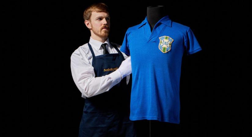 Ebben a mezben vezette első aranyérméig Brazíliát Pelé