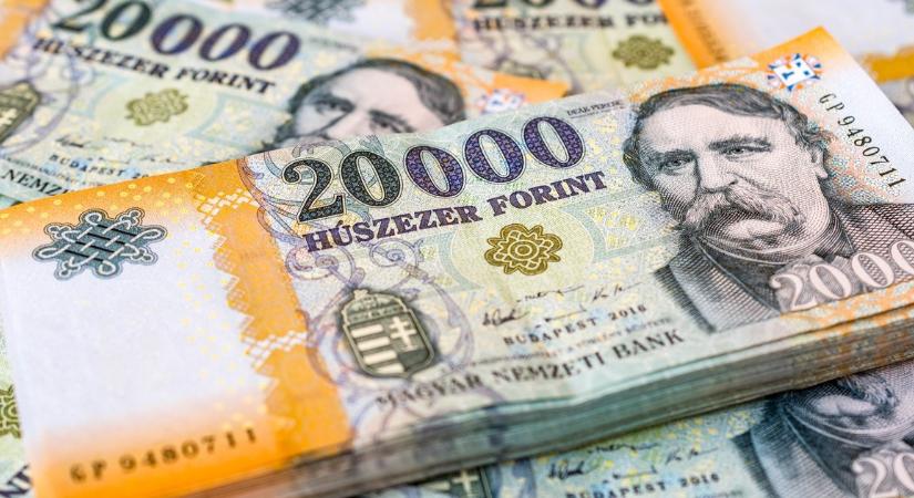 Ha te is ekkor születtél, akkor van egy nagyon jó hírünk: rengeteg embernek érkezik most a pénz, és nem is kevés