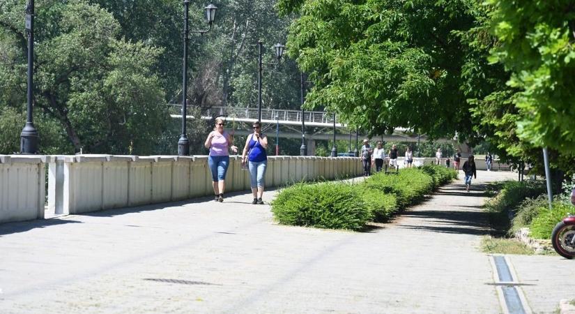 A borús idő után, végre visszatér a nyárias idő, Szolnokon viszont lesz egy kis meglepetés