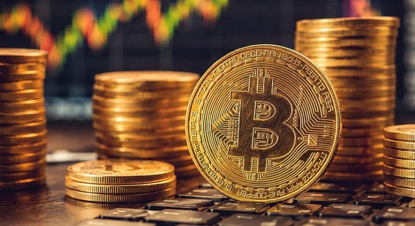 Óriásit zuhant egy hét alatt a Bitcoin árfolyama, már 60.000 dollár alá is benézett
