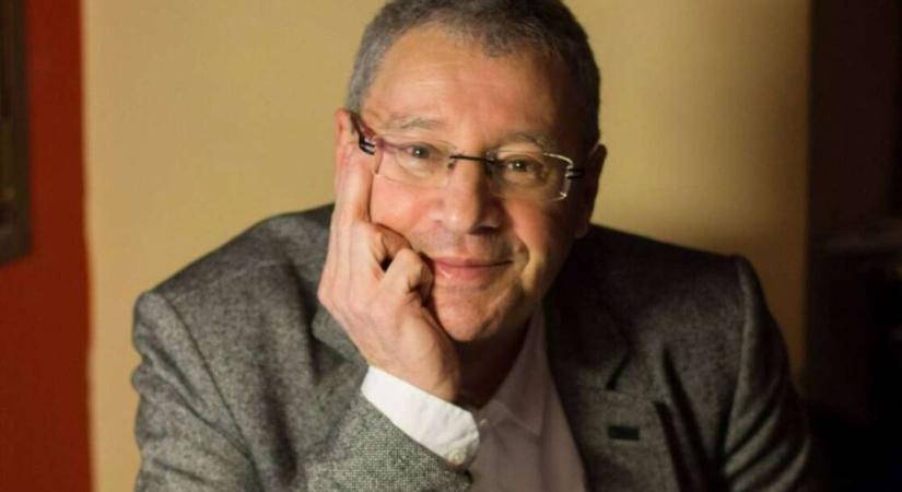 Gábor György: ‘Orbán Viktor fölfedezte a határt (…) Ez olyan, mintha egy birtokháborító saját villája kapujában a római jog méltóságára hivatkozva követelné a magántulajdon szentségét…’