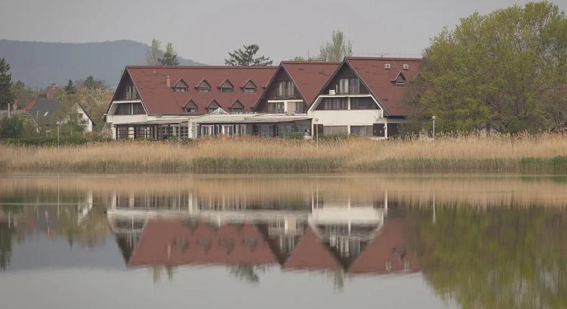 Vészesen apad a Velencei-tó, már csak néhány centire van a mélyponttól