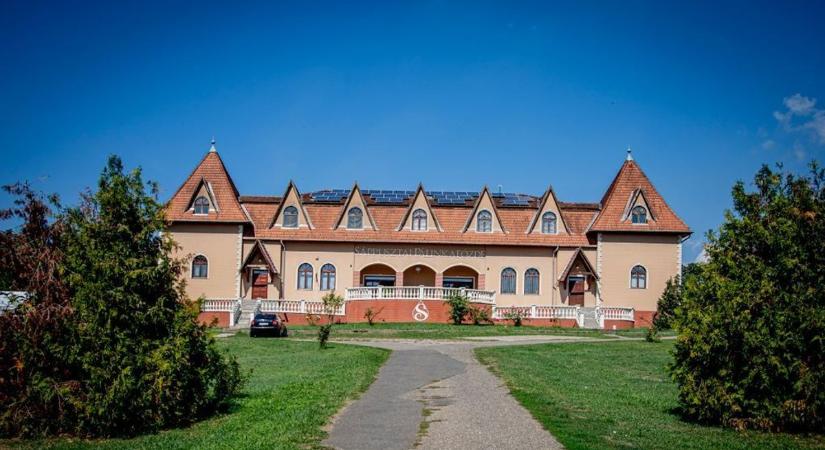 Óriási siker! Borsodi pálinka lett Magyarország Itala, mutatjuk a győztest (fotókkal, videóval)