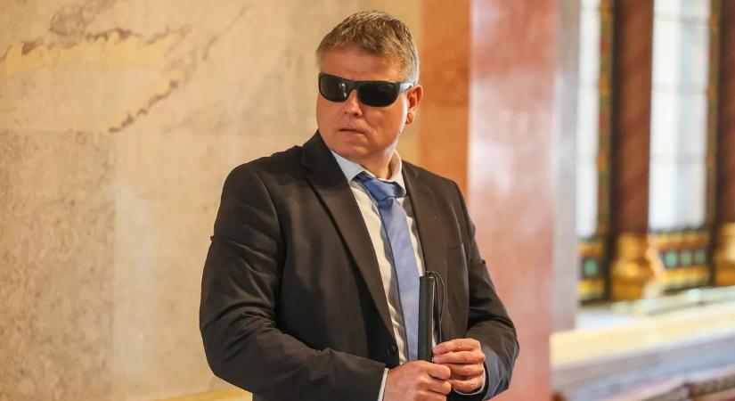 Nagy bejelentést tett a miniszter, de egy fontos tényt nem említett