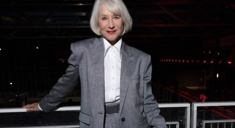 A 80 éves Helen Mirren 3 kedvenc fiatalító divatszíne: ezekben éveket letagadhat