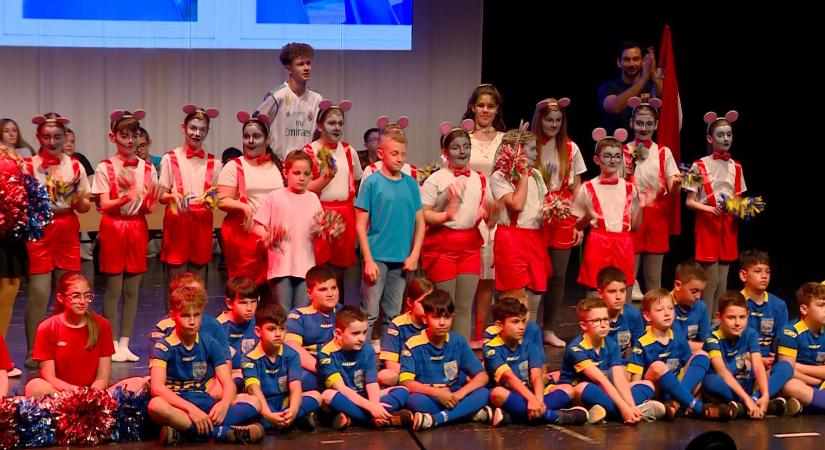 Vastapsos sikert aratott a Varga Tamás iskola Varázscsengője