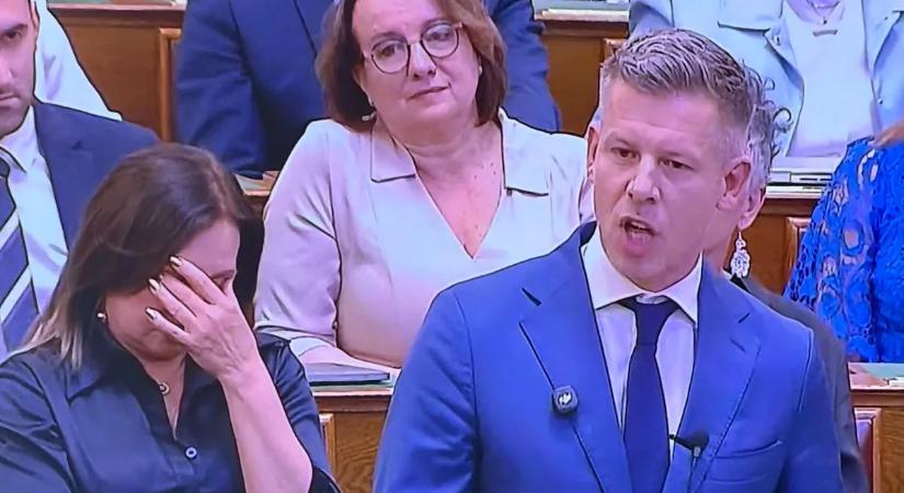 Pofonegyszerű ok: ezért tiltaná ki a mobiltelefonokat Magyar Péter