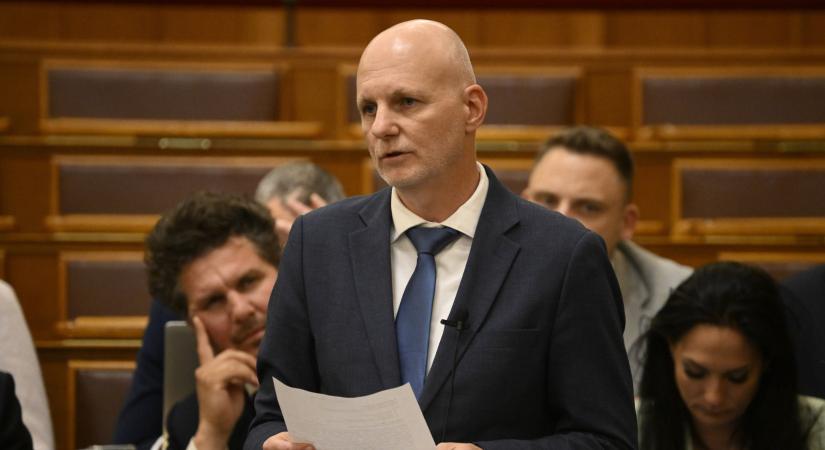 Bejelentette Tanács Zoltán: változás jön a kriptoeszközök piacán is