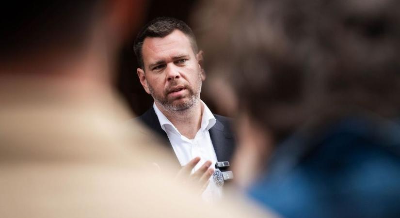 Nem csak az idő rövidsége okozhat gondot Vitézy Dávid tervének a végrehajtásánál