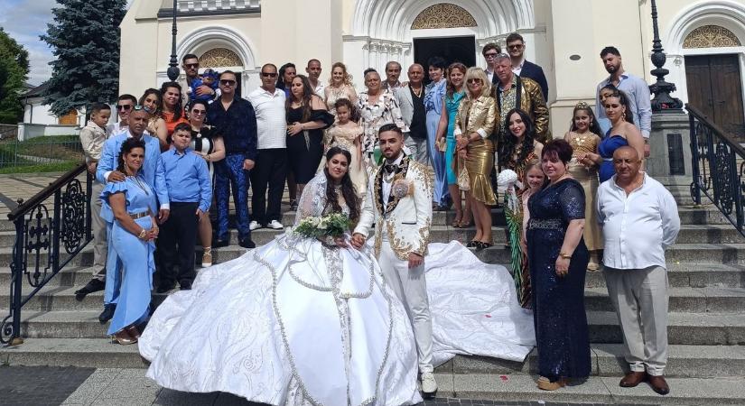 Fogadjunk, hogy ilyen esküvőt még nem láttál Kaposváron - emlékezetesre sikeredett a nagy nap