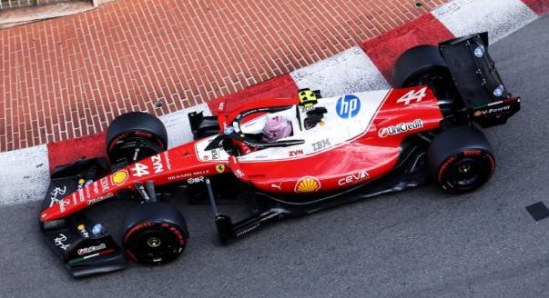 Hamilton: Én olyan közel mentem a falakhoz, amennyire csak tudtam