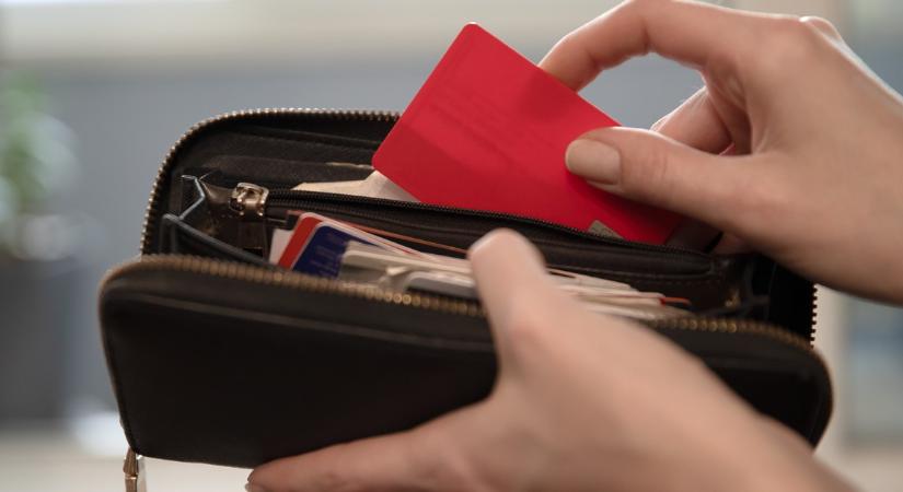 Azonnal ellenőrizd a személyi igazolványodat: több ezer okmány válik érvénytelenné augusztusban