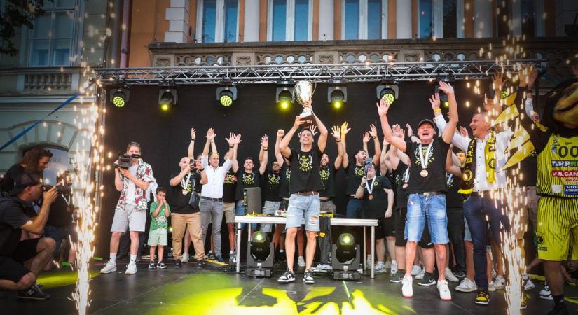 Falco KC: nehéz, hosszú, de sikeres szezon volt - az ügyvezető értékel!