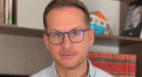 Deák Dániel: Saját kezdeményezésemre lezártam a közös munkát a XXI. Század Intézettel és a Megafonnal