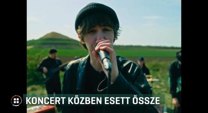 Kiderült, miért esett össze a színpadon az énekesnő