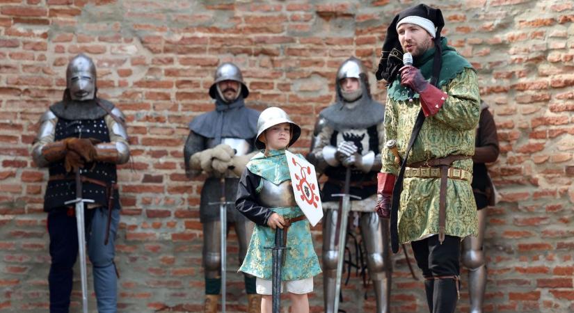 Apród harca a zsoldossal – a legifjabb nyerte el választottja szívét a Ostrea Peregrina csatájában
