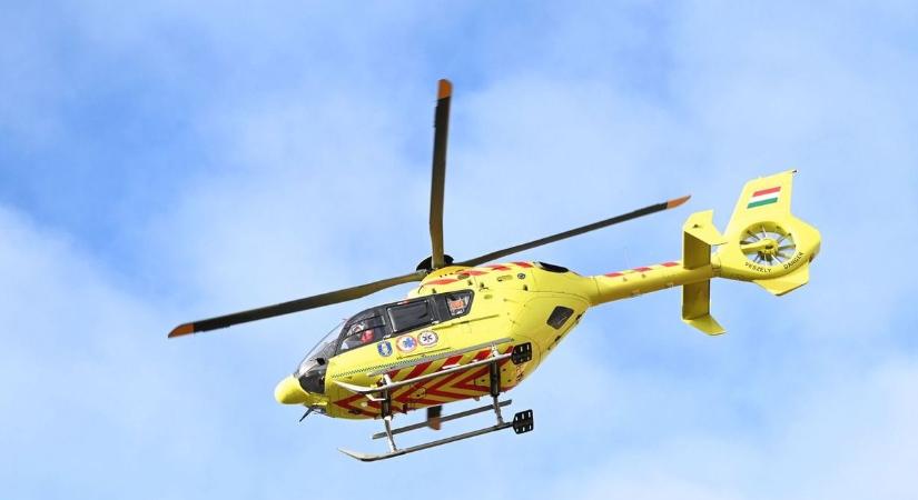 Drámai pillanatok Hajdú-Biharban: mentőhelikoptert is küldtek a mentők után!
