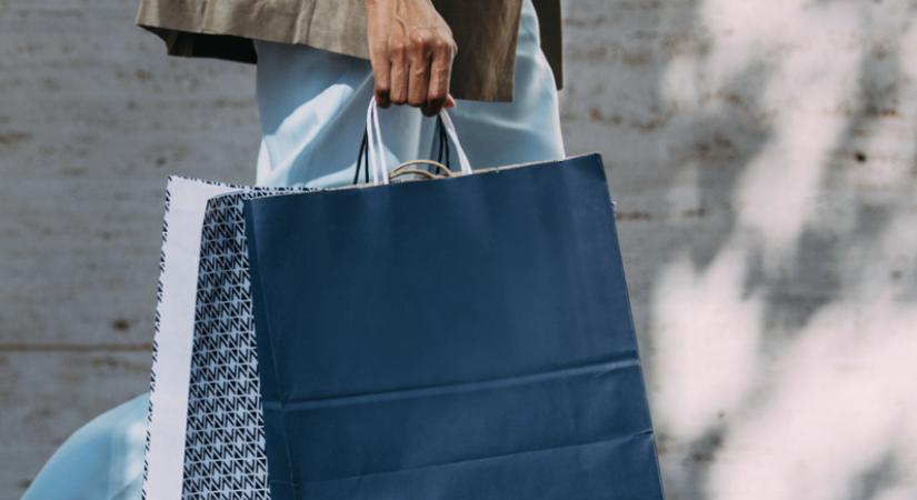 Visszakorrigált a boltok forgalma áprilisban – MBH gyorselemzés
