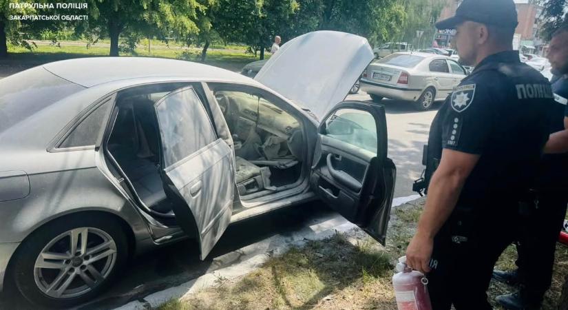 Ungváron kigyulladt egy személyautó