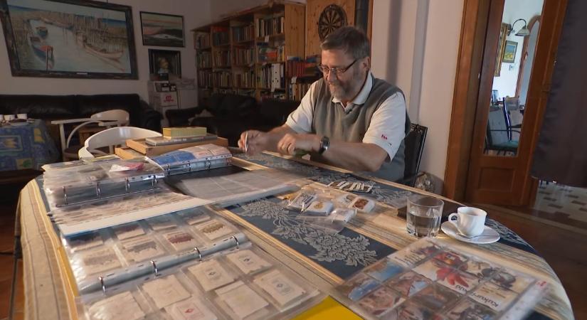 Kovács István több mint 50 ezer kávécukor zacskót gyűjtött össze