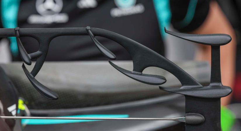 Antonelli monacói pole-ja a Mercedes trükkös hátsó szárnyán is múlhatott