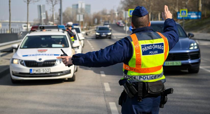 Közel félmilliót fizethet: nem hiszed el, mennyivel száguldott a rekorder sofőr!