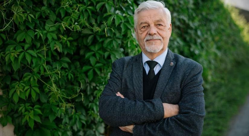 A tudomány az ideológia szolgálóleánya