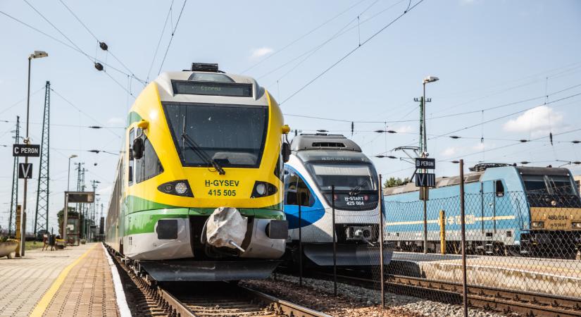 Vége a felesleges kitérőknek a MÁV-nál: megoldódott az emeletes vonatok különös karbantartási problémája