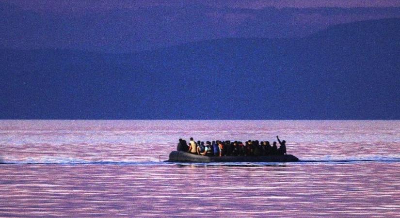 Migránsinvázióról beszélt Trump minisztere a normandiai partraszállás évfordulóján