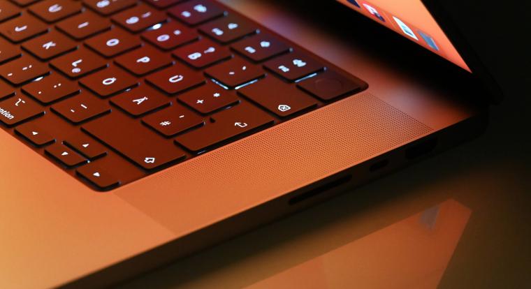 Az Apple Intelligence vet véget az inteles Macbookoknak