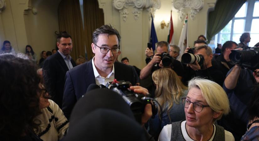 Ennyit keresnek forintra a magyarországi polgármesterek - ahol megengedi a költségvetés, többmilliós jutalmakat is felvesznek