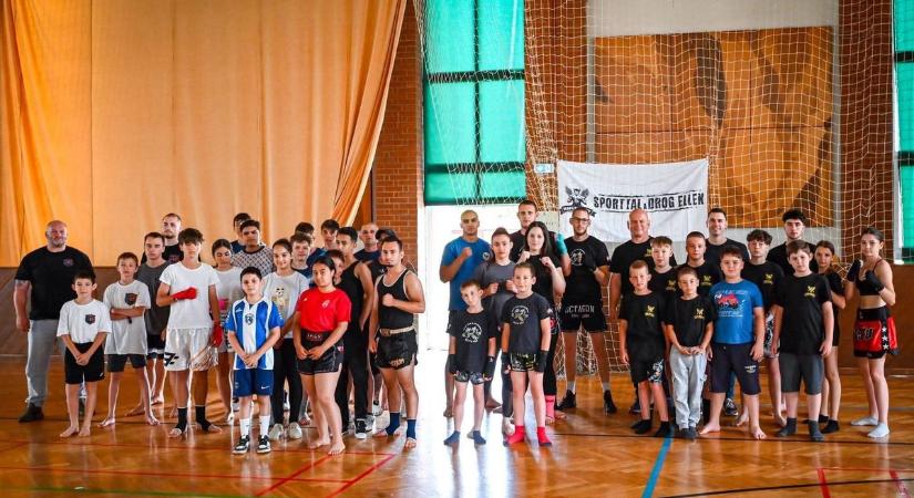 Több mint két órán át izzadtak a nemes célért Mezőtúron
