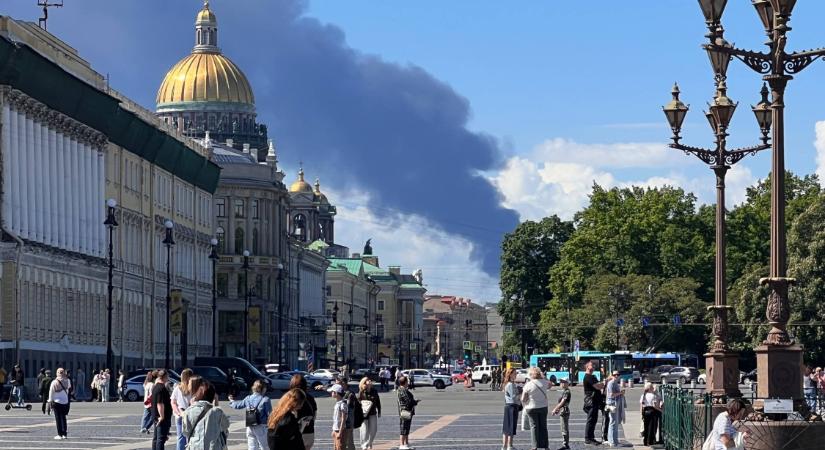 Ukrán dróncsapások érték Szentpétervárt