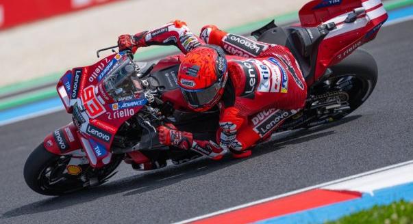 Tömegbaleset és 100. Marquez-győzelem a Magyar GP-n