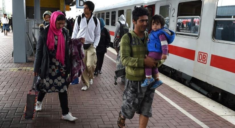 Berlin visszautasította az uniós kérést: maradnak a belső határellenőrzések